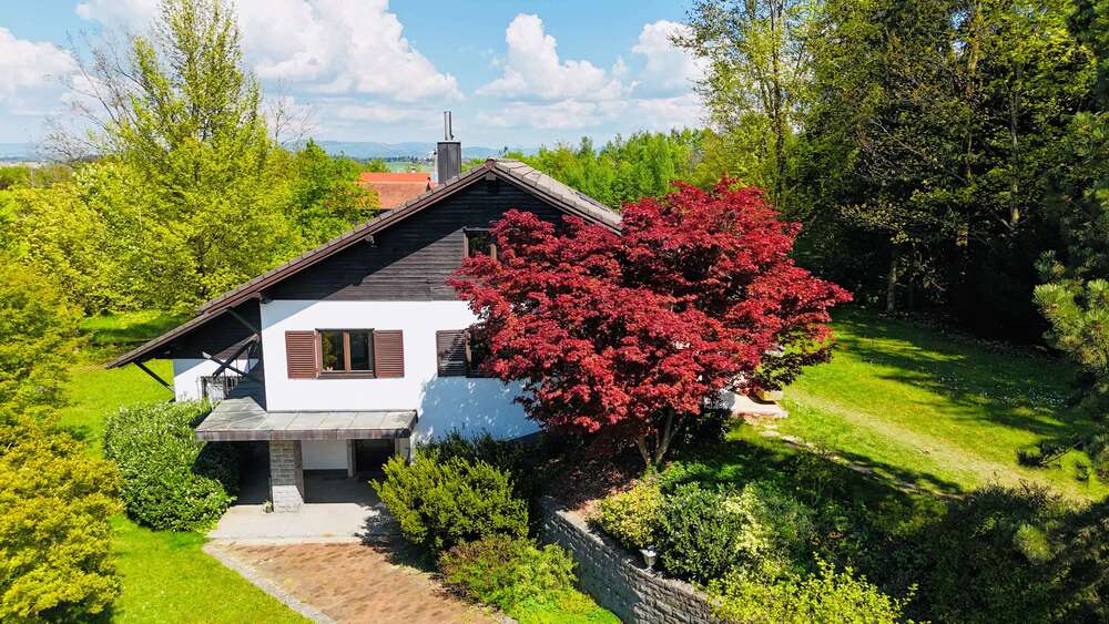 Thumbnail-Haus zum Kaufen in Tiefenbach 560.000,00 € 300 m²