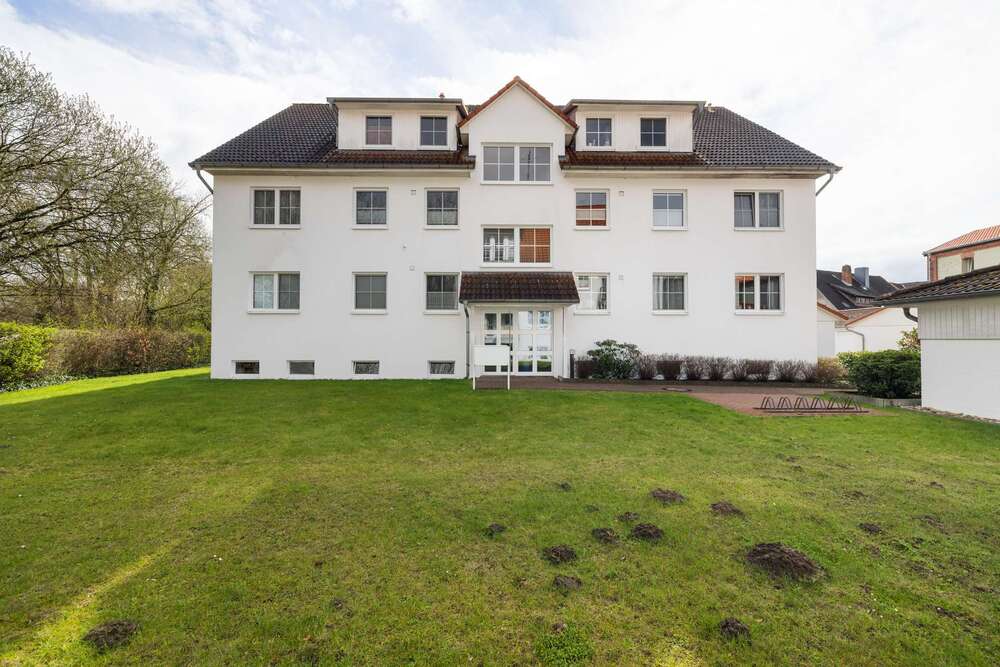 Thumbnail-Wohnung zum Kaufen in Celle 325.000,00 € 106 m²