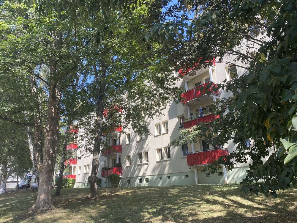 Thumbnail-Wohnung zum Mieten in Gera 380,00 € 58.57 m²