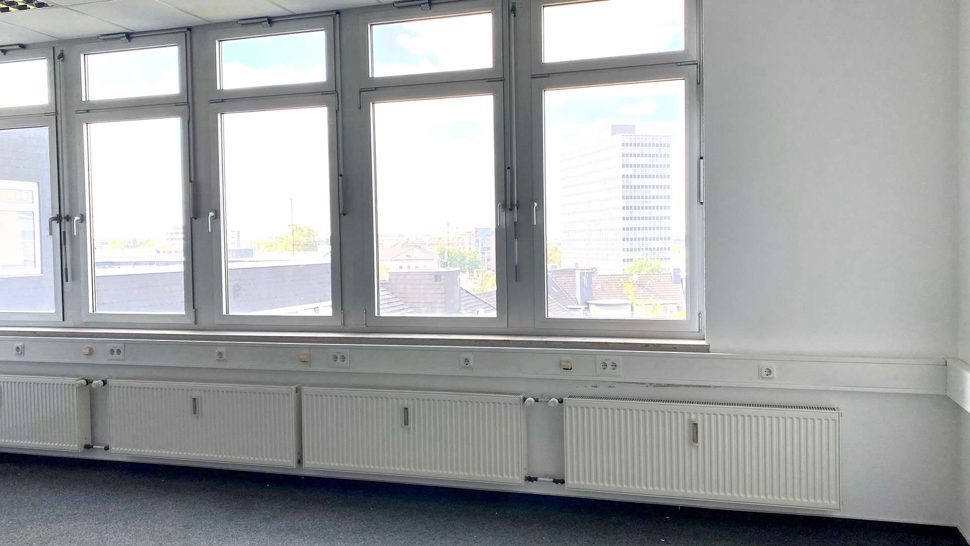 Thumbnail-Büro in Essen 1.693,89 € 188.21 m²