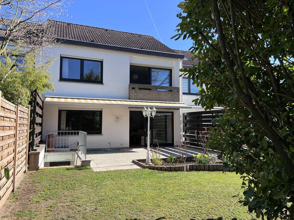 Thumbnail-Haus zum Kaufen in Hofheim-Marxheim 597.900,00 € 120.37 m²