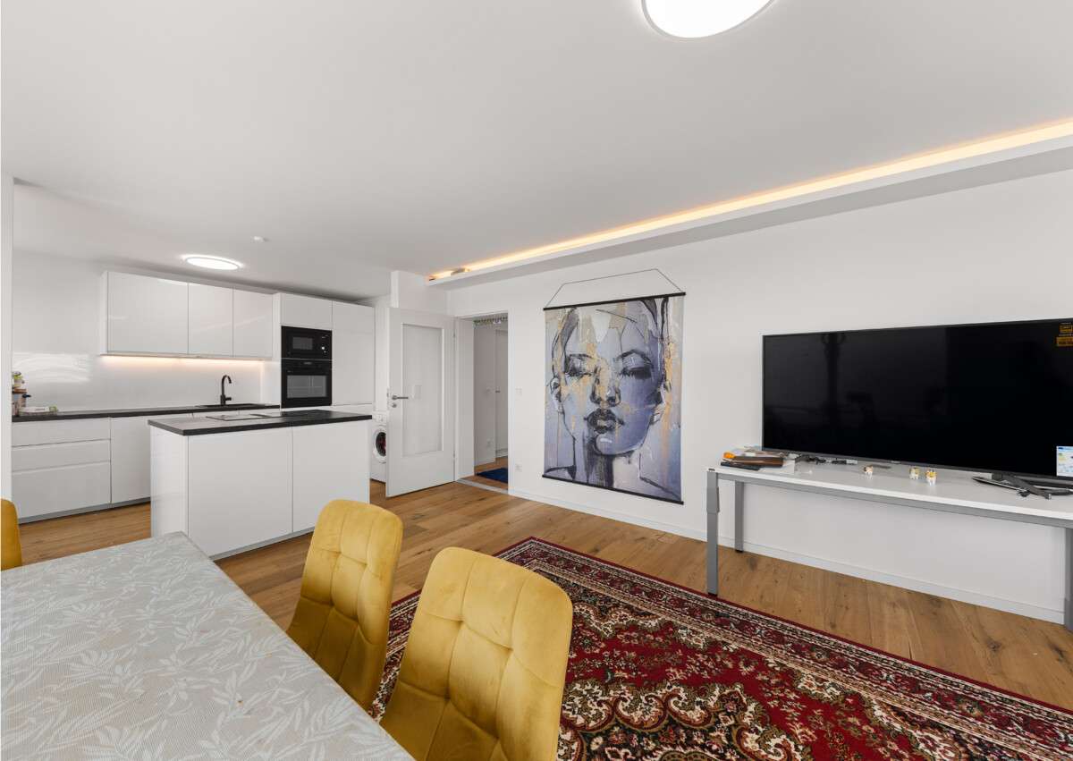 Thumbnail-Wohnung zum Kaufen in Putzbrunn 470.000,00 € 83.07 m²