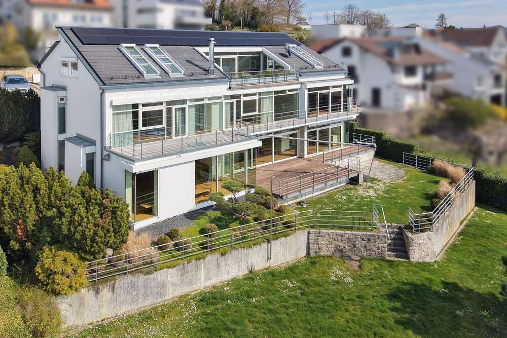 Thumbnail-Haus zum Kaufen in Leonberg 3.900.000,00 € 585 m²