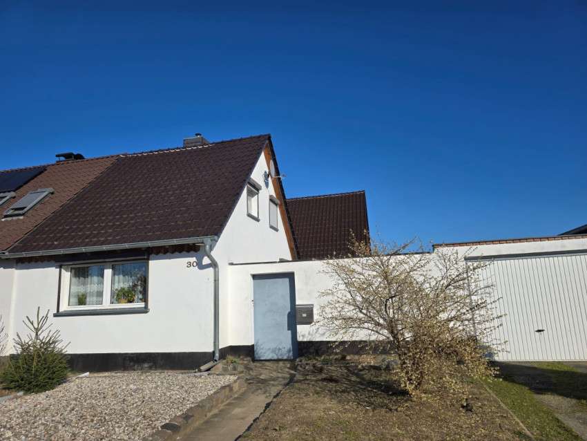 Thumbnail-Haus zum Kaufen in Dessau 150.000,00 € 110 m²