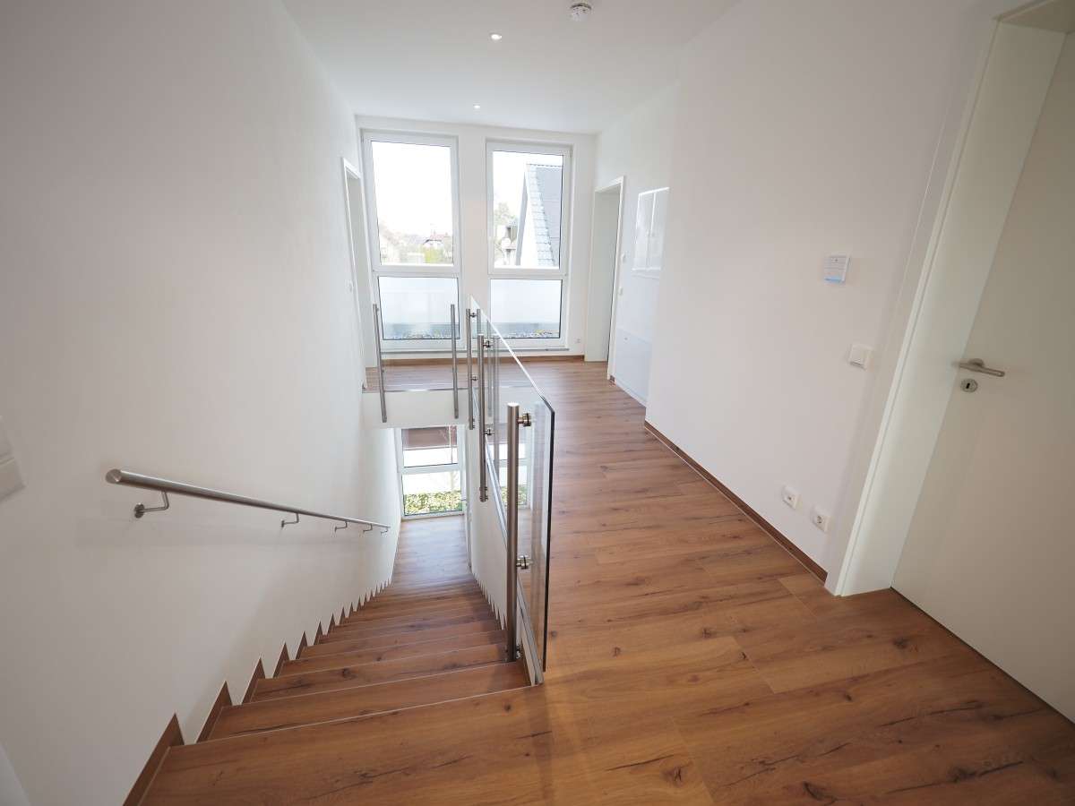 Thumbnail-Wohnung zum Mieten in Nandlstadt 1.730,00 € 136 m²