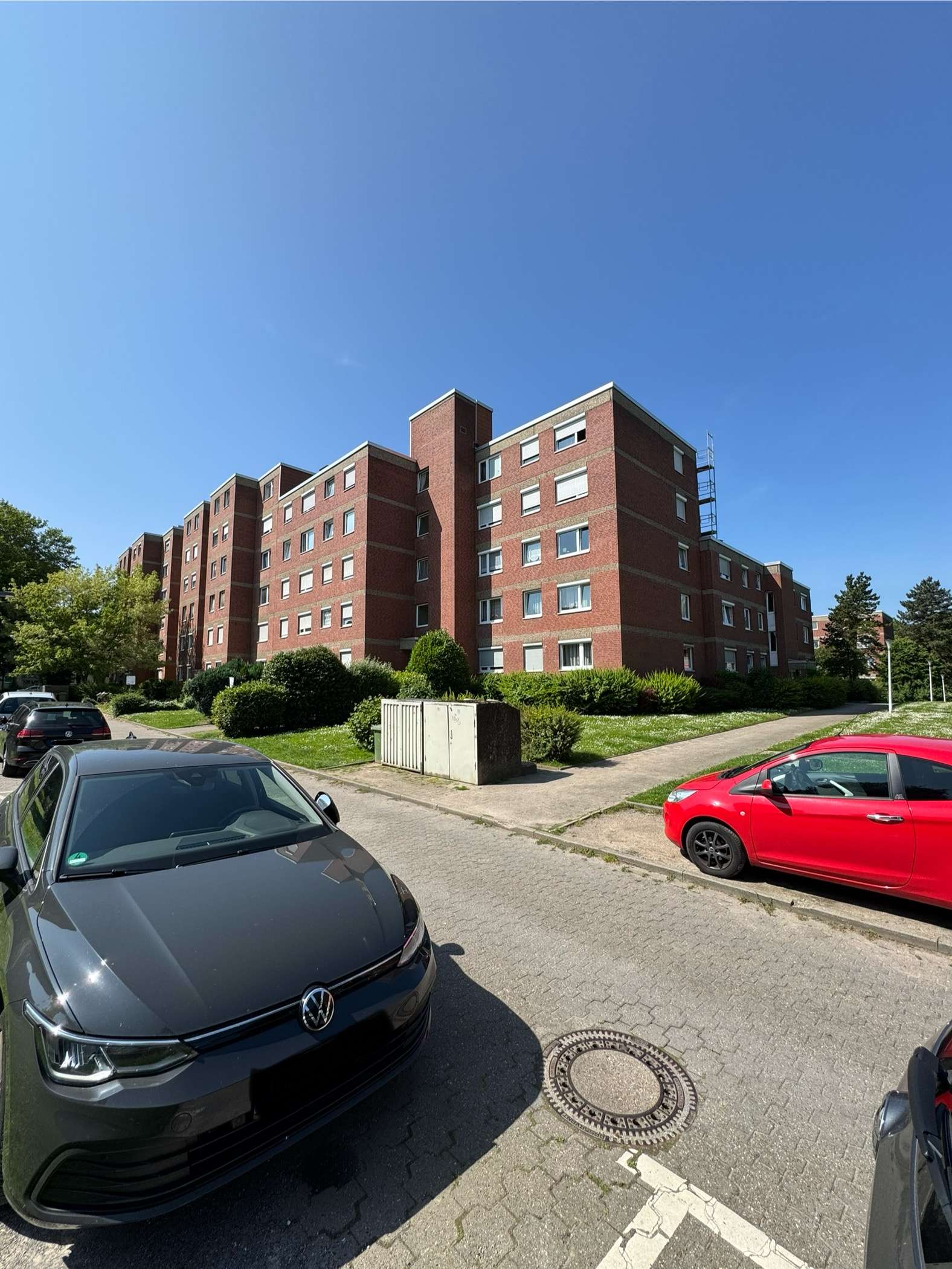 Thumbnail-Wohnung zum Kaufen in Holzwickede 129.500,00 € 95 m²