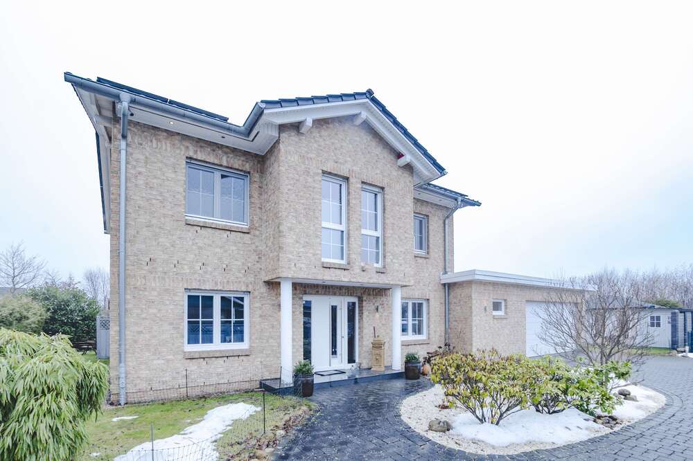 Thumbnail-Haus zum Kaufen in Buchholz 899.000,00 € 190 m²