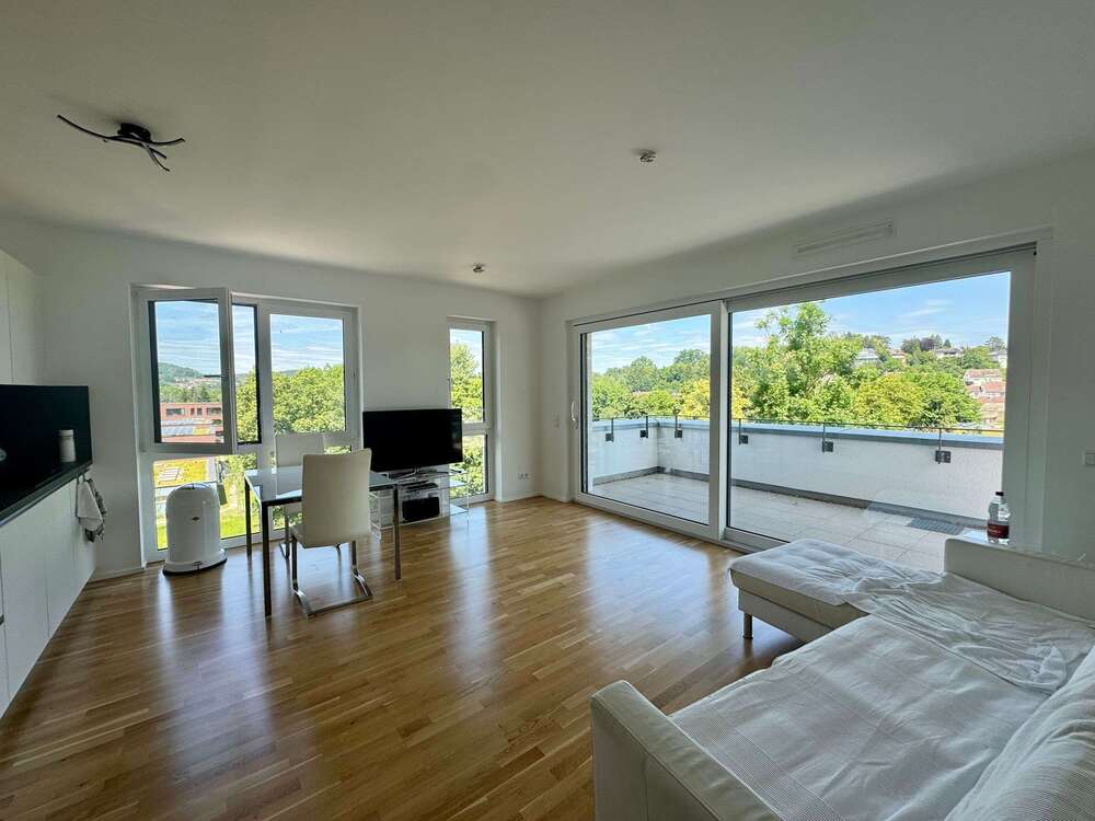 Thumbnail-Wohnung zum Mieten in Nürtingen 1.620,00 € 90.34 m²
