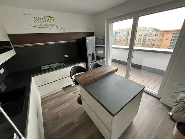 Thumbnail-Wohnung zum Mieten in Gera 1.442,80 € 144.28 m²