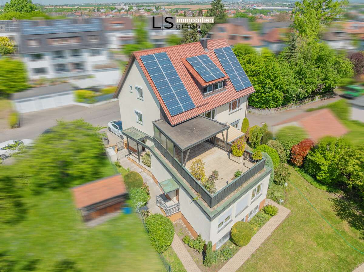 Thumbnail-Haus zum Kaufen in Stuttgart 890.000,00 € 258.18 m²