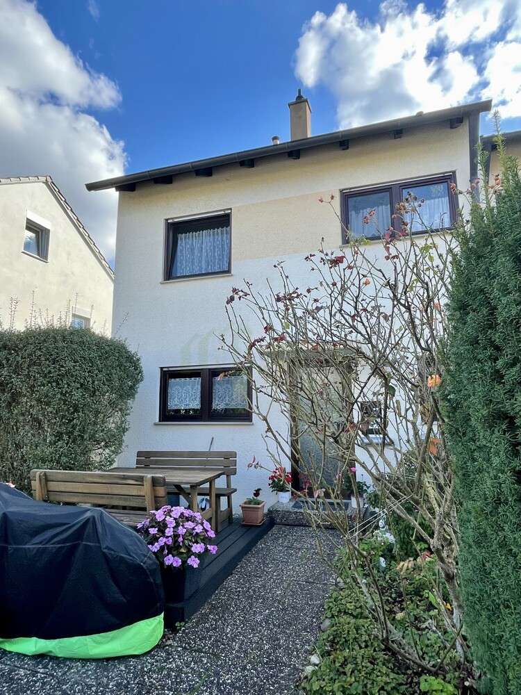 Thumbnail-Haus zum Kaufen in Asperg 440.000,00 € 97 m²