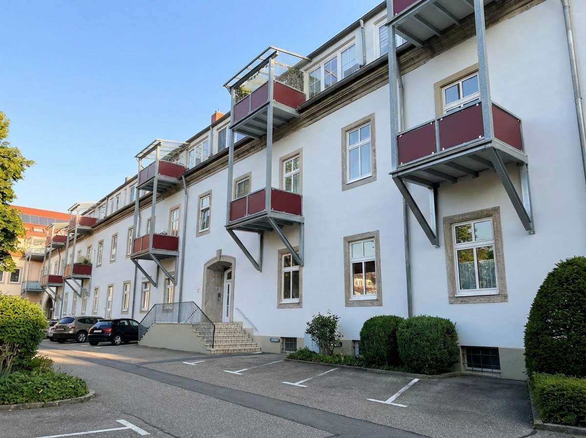 Thumbnail-Wohnung zum Kaufen in Neutraubling 98.000,00 € 29 m²