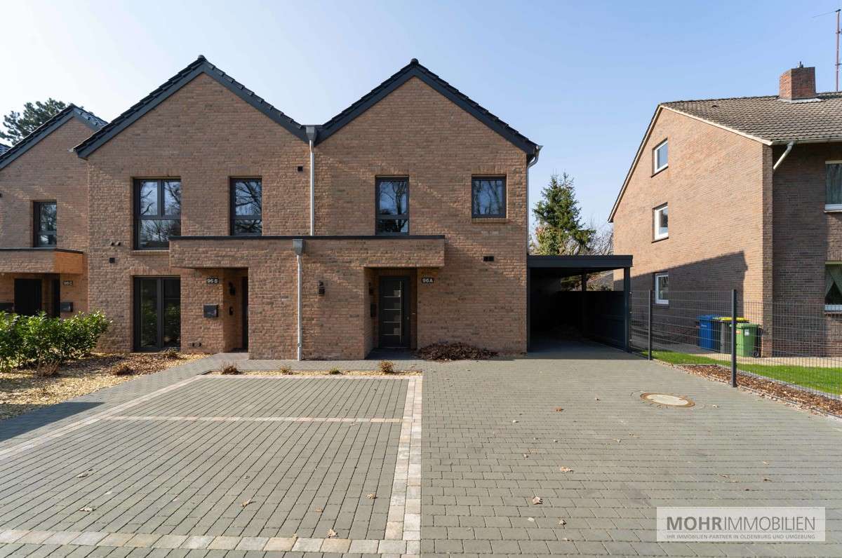 Thumbnail-Haus zum Mieten in Oldenburg (Oldenburg) Bümmerstede 1.550,00 € 135 m²