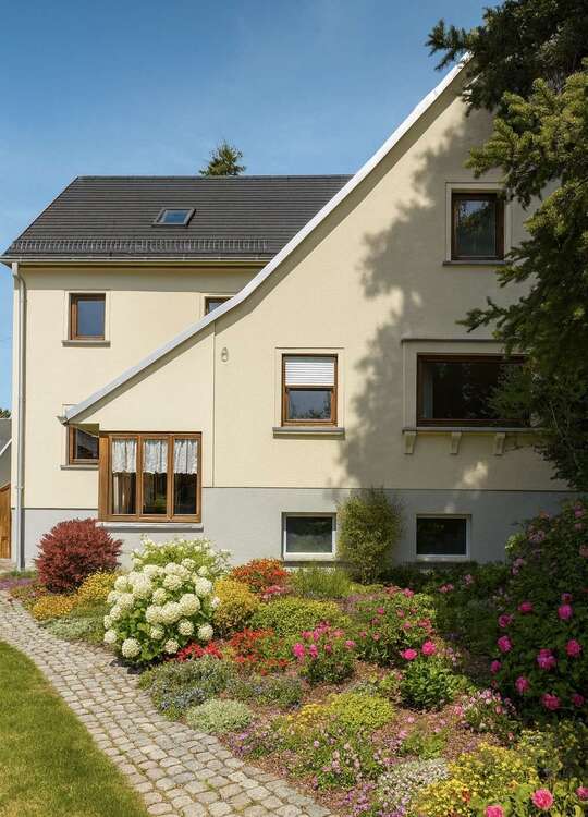 Thumbnail-Haus zum Kaufen in Hartenstein 90.000,00 € 160 m²