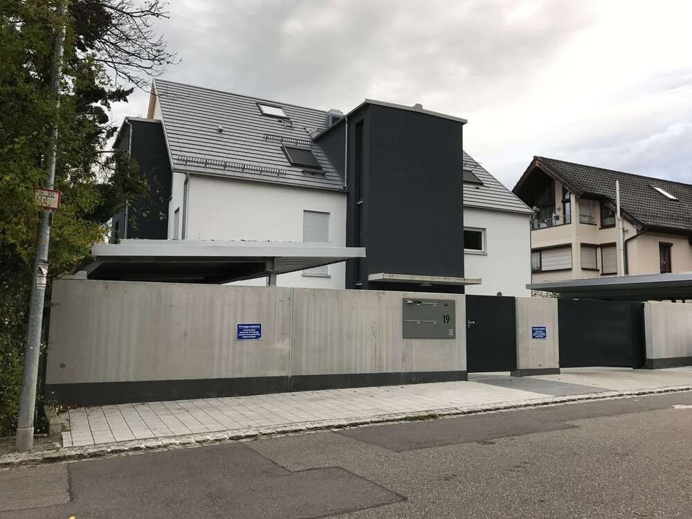Thumbnail-Wohnung zum Kaufen in Stuttgart 890.000,00 € 107 m²