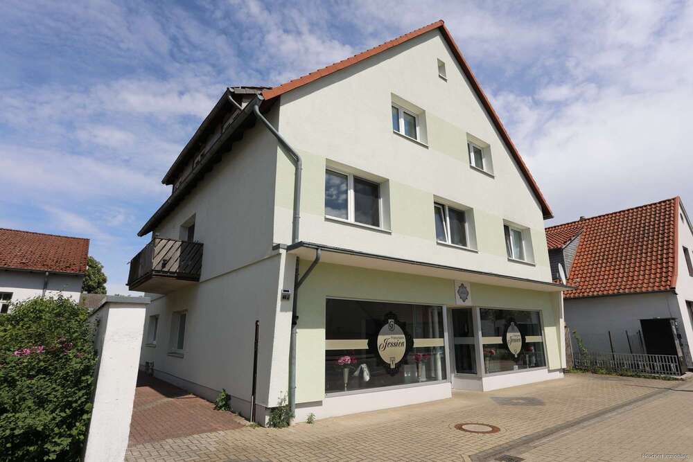 Thumbnail-Haus zum Kaufen in Gifhorn 390.000,00 € 198 m²