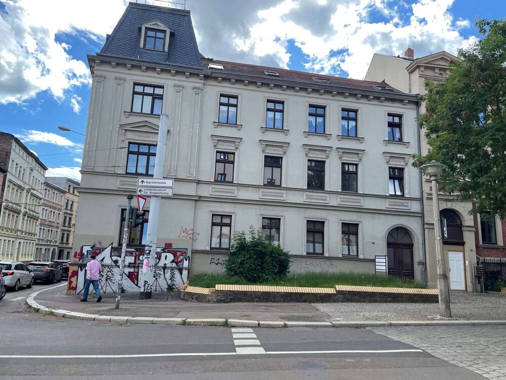 Thumbnail-Haus zum Kaufen in Halle 850.000,00 € 478 m²