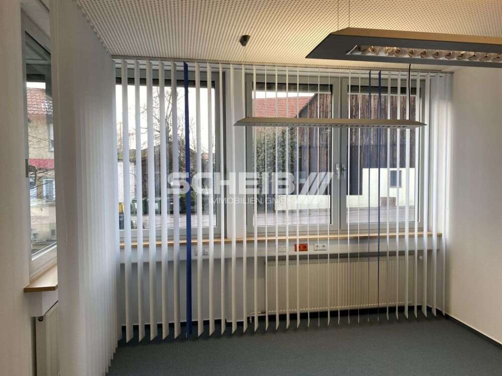 Thumbnail-Einzelhandel in Fichtenberg 380,00 € 71.72 m²