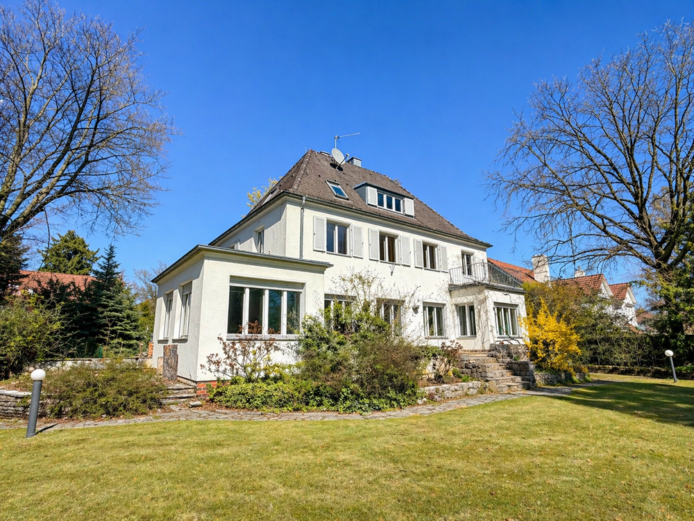 Thumbnail-Haus zum Kaufen in Fürth 2.995.000,00 € 266 m²
