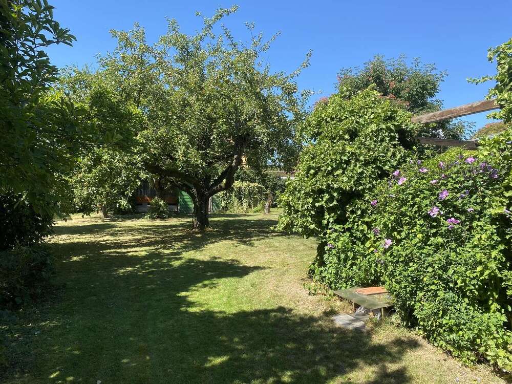 Thumbnail-Grundstück zu verkaufen in Friedberg 850.000,00 € 899 m²