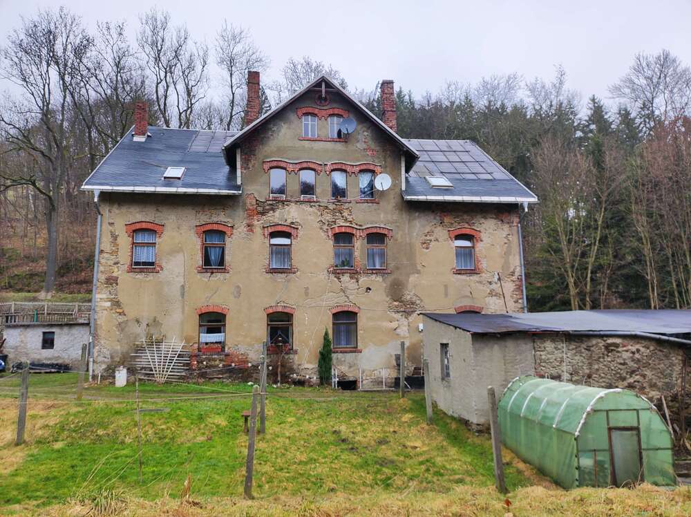 Thumbnail-Haus zum Kaufen in Breitenbrunn 89.000,00 € 440 m²