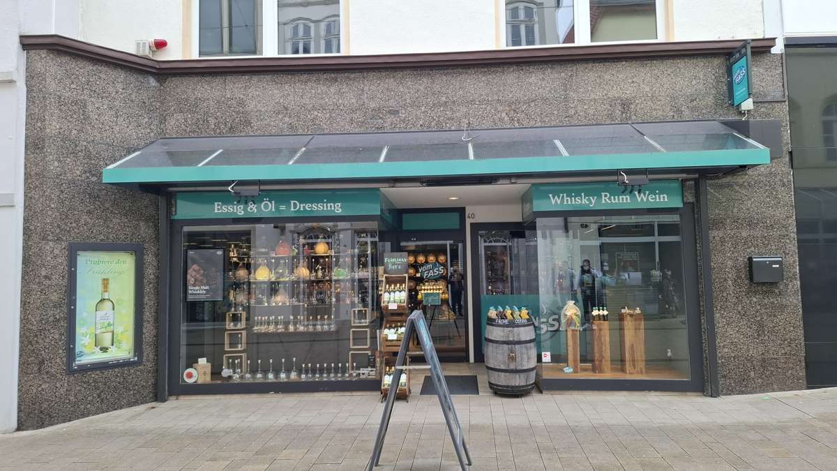 Thumbnail-Einzelhandel in Minden 2.300,00 € 74 m²