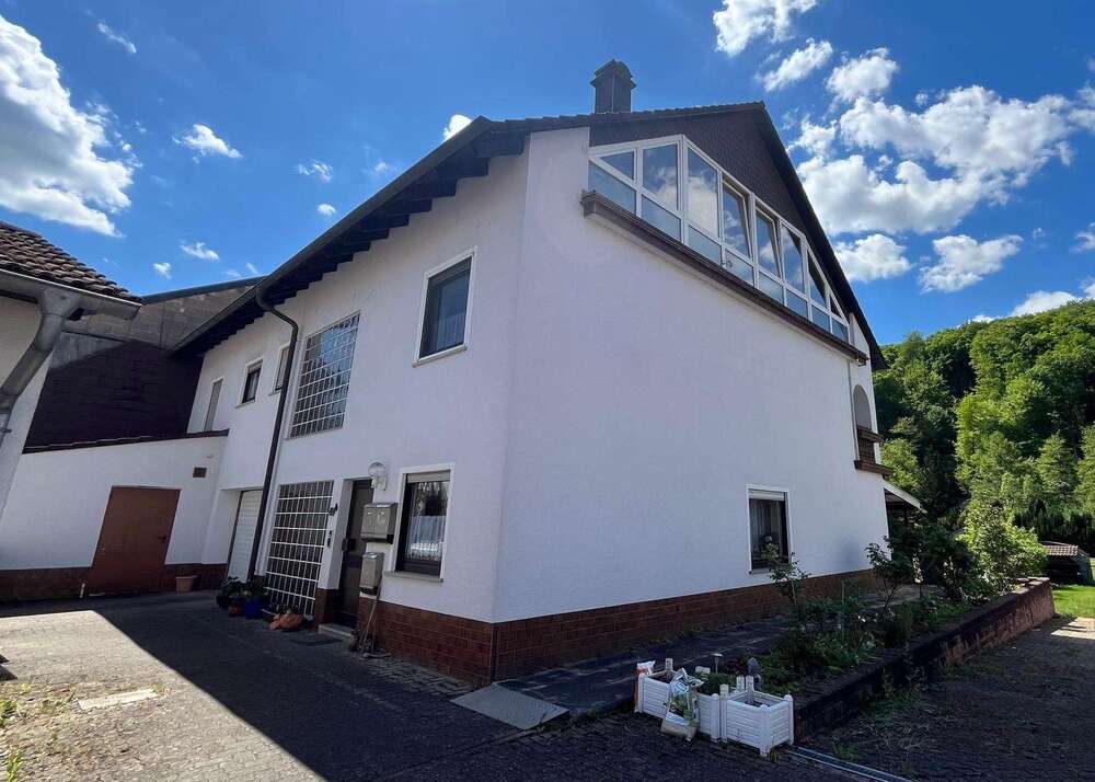 Thumbnail-Haus zum Kaufen in Contwig 315.000,00 € 295 m²