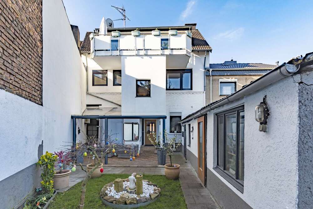 Thumbnail-Haus zum Kaufen in Frechen 625.000,00 € 216 m²
