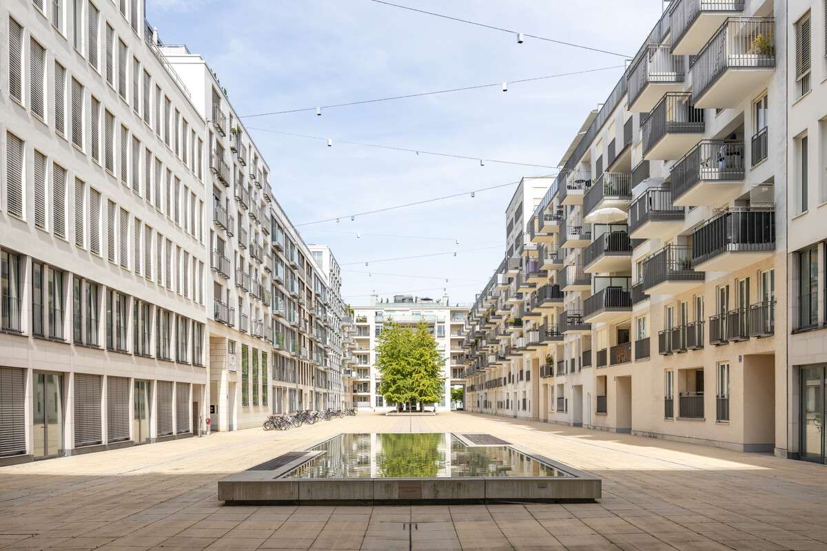 Thumbnail-Wohnung zum Kaufen in München Maxvorstadt 798.000,00 € 68.54 m²