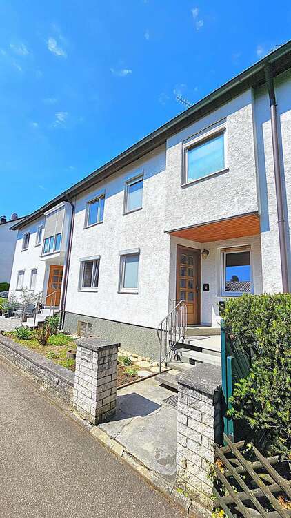 Thumbnail-Haus zum Kaufen in Korntal-Münchingen 500.000,00 € 151 m²