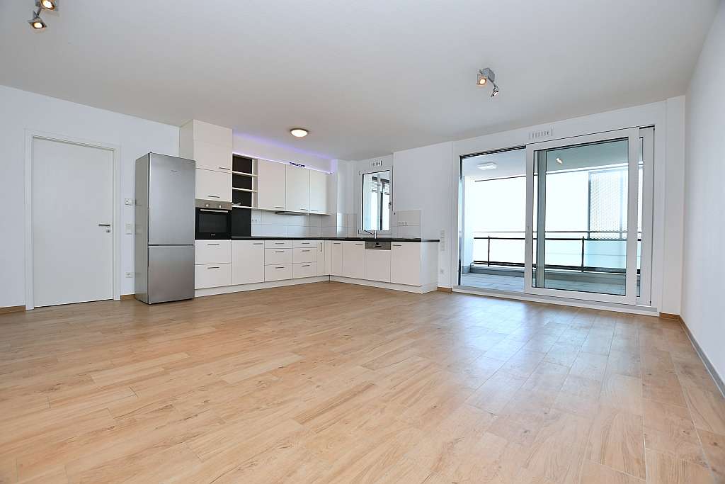 Thumbnail-Wohnung zum Mieten in Böblingen 1.200,00 € 80 m²