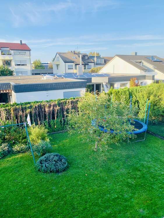 Thumbnail-Haus zum Kaufen in Leonberg 809.000,00 € 250 m²