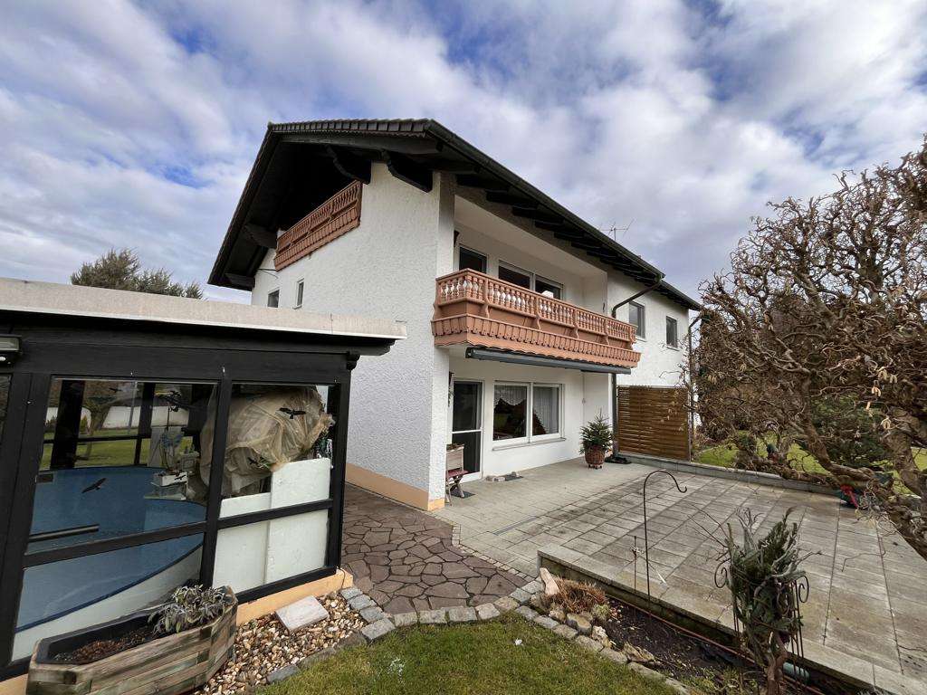 Thumbnail-Wohnung zum Mieten in Obertraubling 1.150,00 € 125 m²