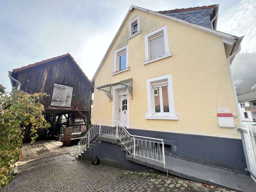 Thumbnail-Haus zum Kaufen in Hinterweidenthal 185.000,00 € 85 m²