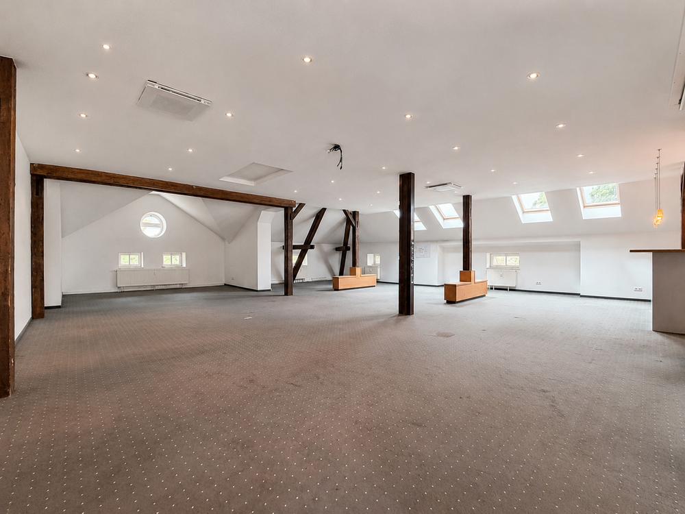 Thumbnail-Büro in Ludwigsburg 3.192,90 € 212.86 m²