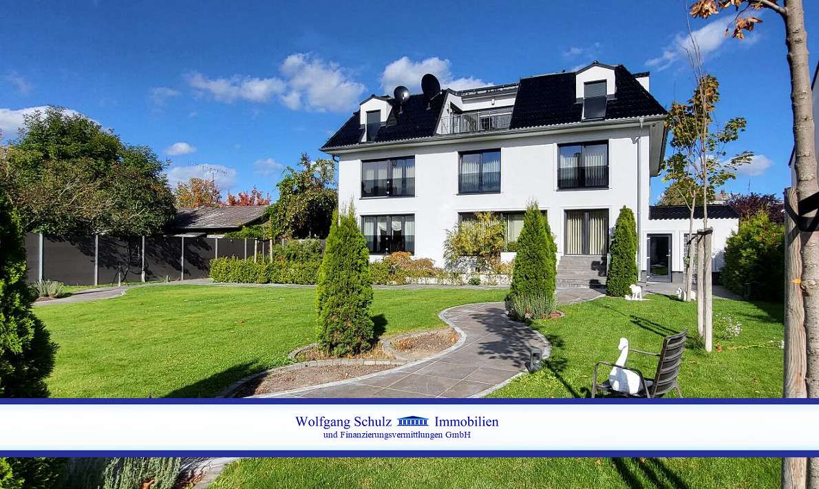 Thumbnail-Haus zum Kaufen in Berlin Buckow 2.990.000,00 € 466.92 m²