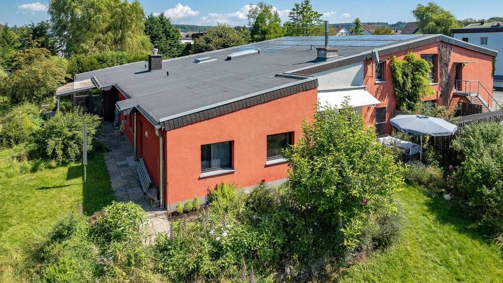 Thumbnail-Haus zum Kaufen in Taunusstein Neuhof 1.650.000,00 € 639 m²