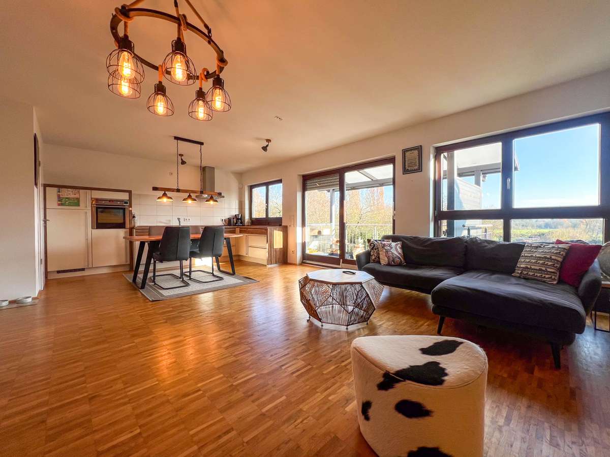 Thumbnail-Wohnung zum Kaufen in Offenbach Bieber 559.000,00 € 135 m²