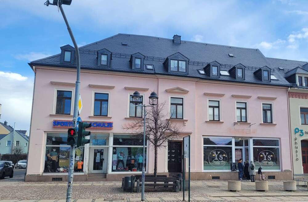 Thumbnail-Wohnung zum Mieten in Eibenstock, Postplatz 1 400,00 € 72 m²