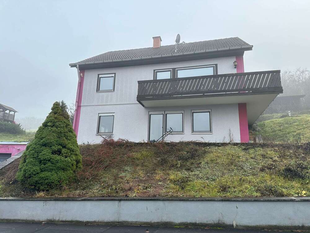 Thumbnail-Haus zum Kaufen in Wartmannsroth 210.000,00 € 158 m²