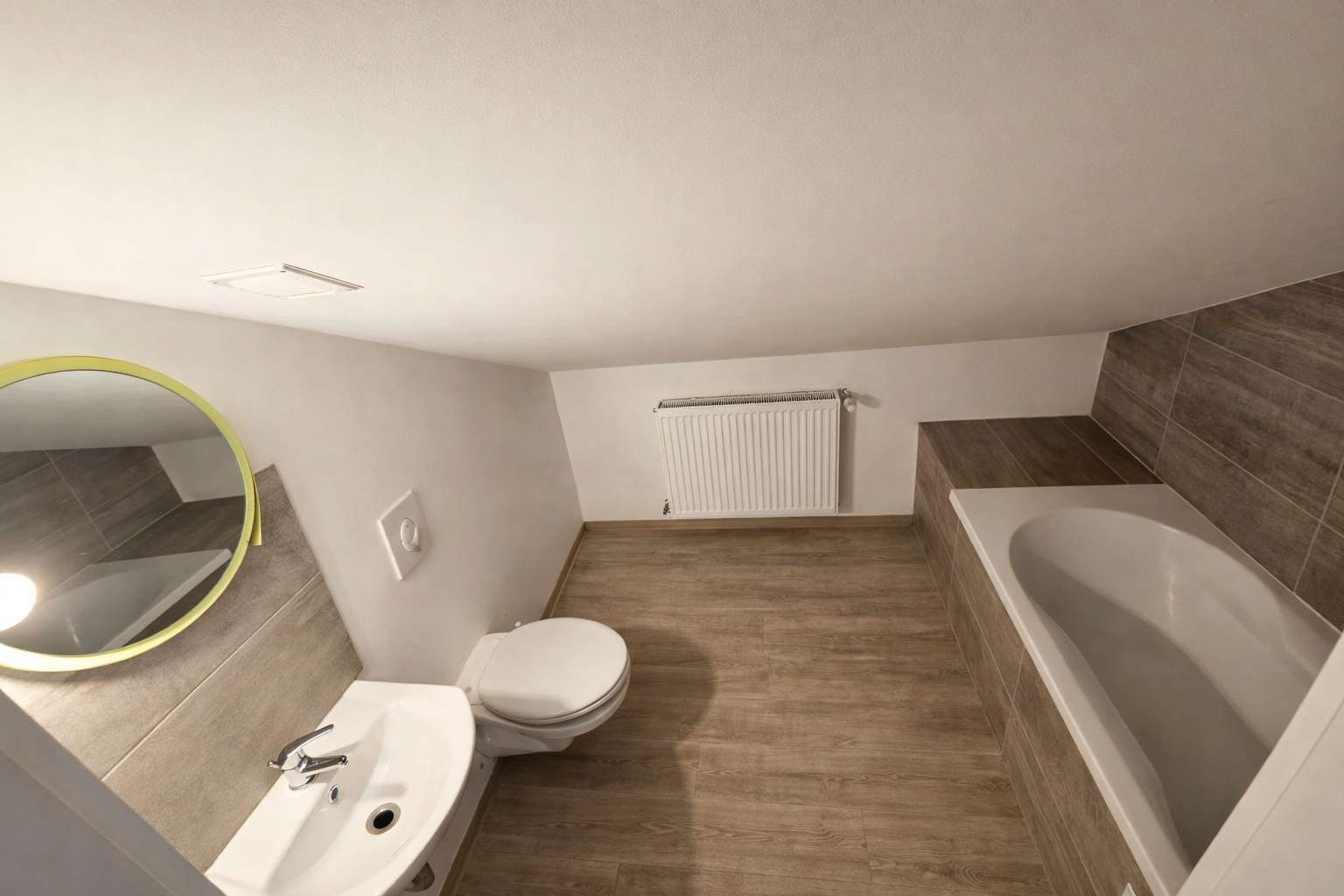 Thumbnail-Wohnung zum Mieten in Brandenburg - FürstenbergHavel 400,00 € 50 m²