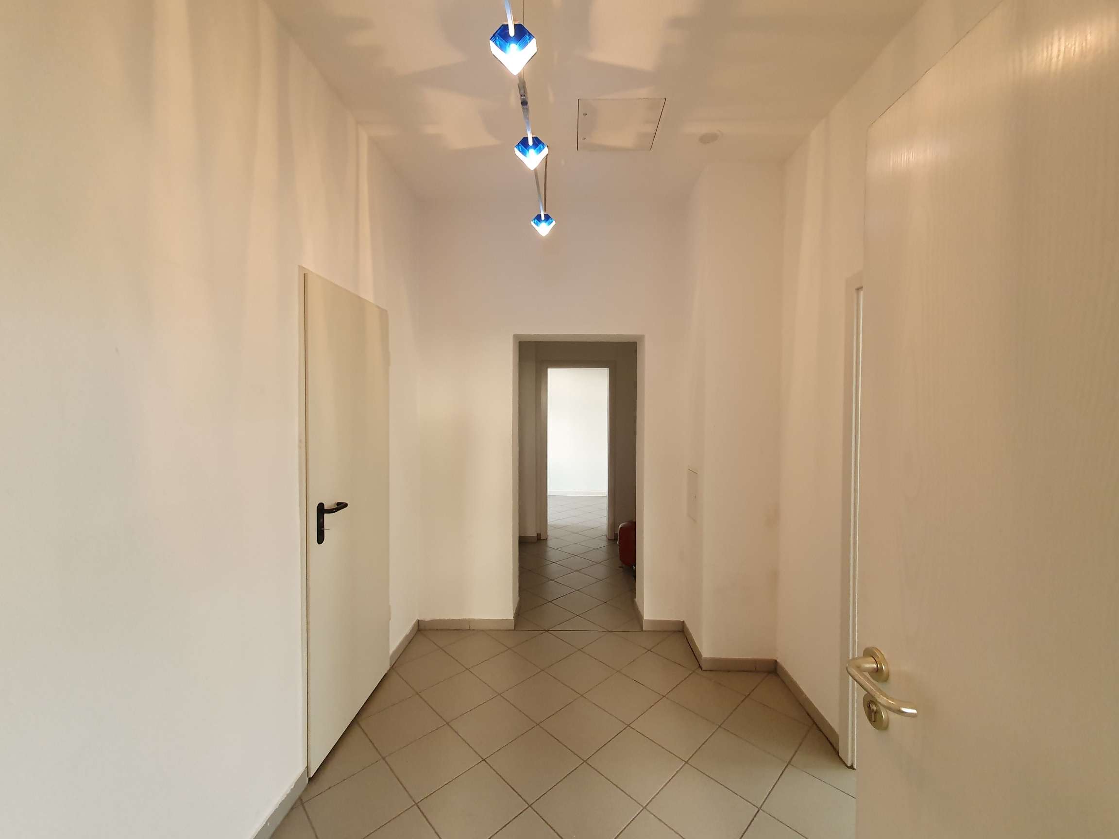 Thumbnail-Büro in Plauen 360,00 € 58 m²