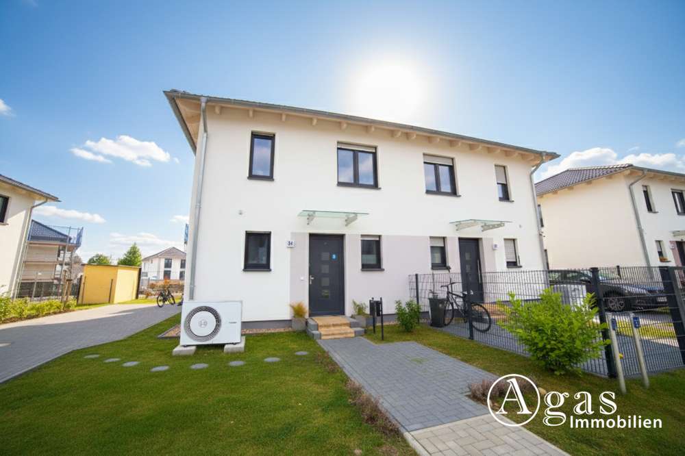 Thumbnail-Haus zum Mieten in Ahrensfelde 2.500,00 € 164 m²