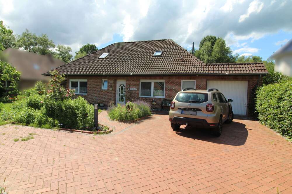 Thumbnail-Haus zum Kaufen in Westoverledingen 315.000,00 € 195 m²