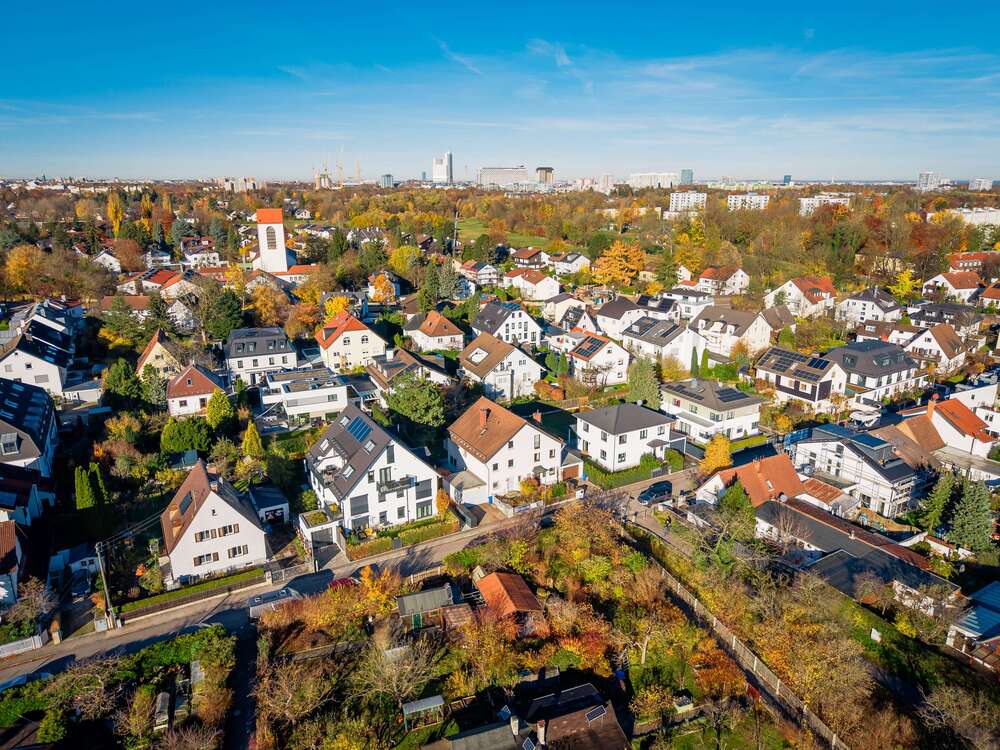 Thumbnail-Haus zum Kaufen in München 1.090.000,00 € 140 m²