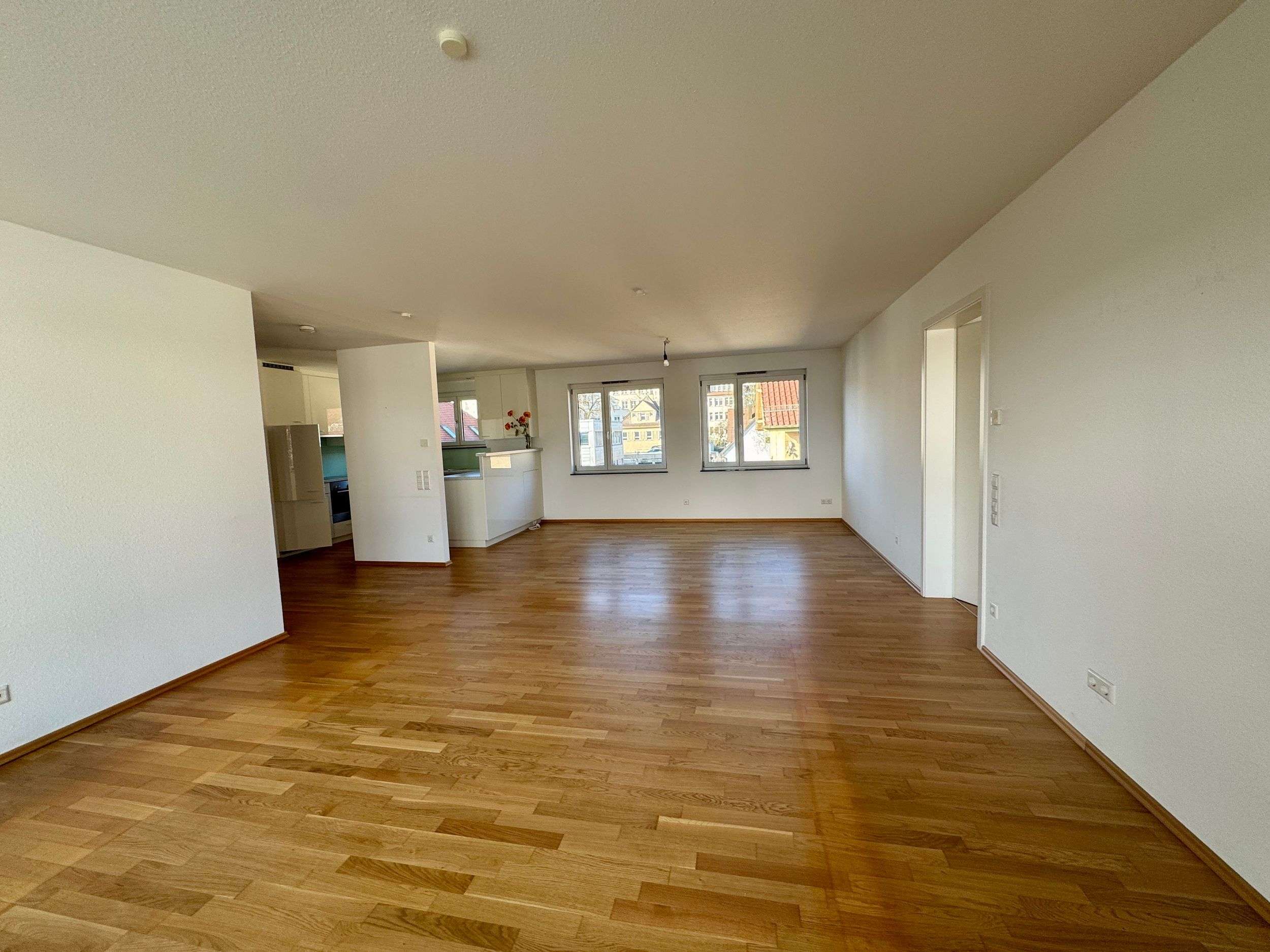 Thumbnail-Wohnung zum Mieten in Nürtingen 1.550,00 € 124.61 m²