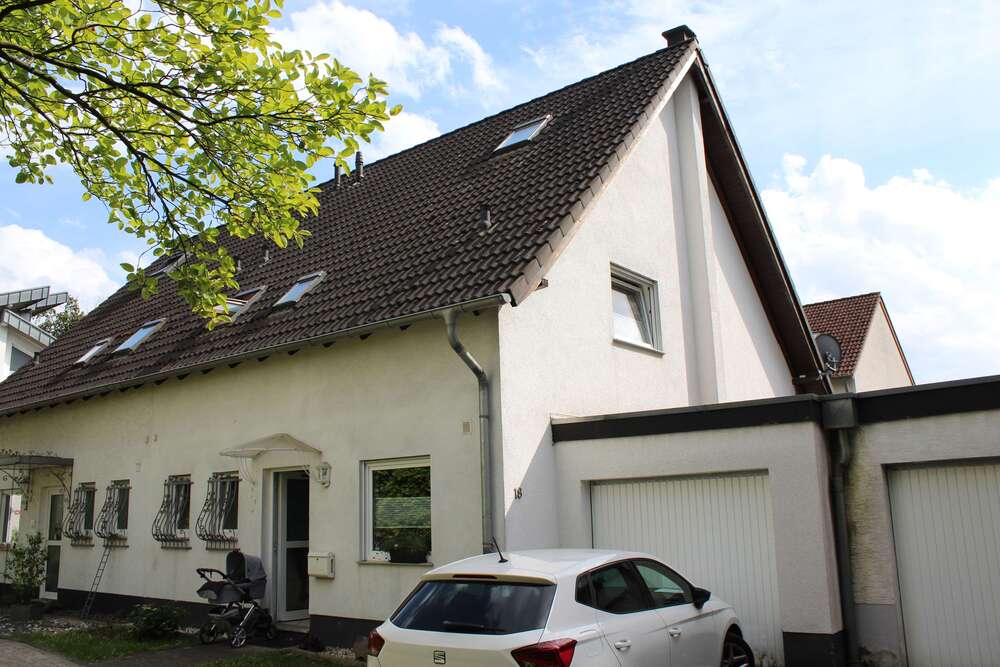 Thumbnail-Haus zum Mieten in Siegburg 1.370,00 € 140 m²