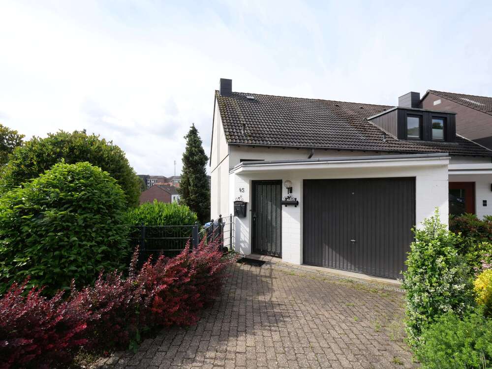 Thumbnail-Haus zum Kaufen in Aachen 415.000,00 € 114.46 m²