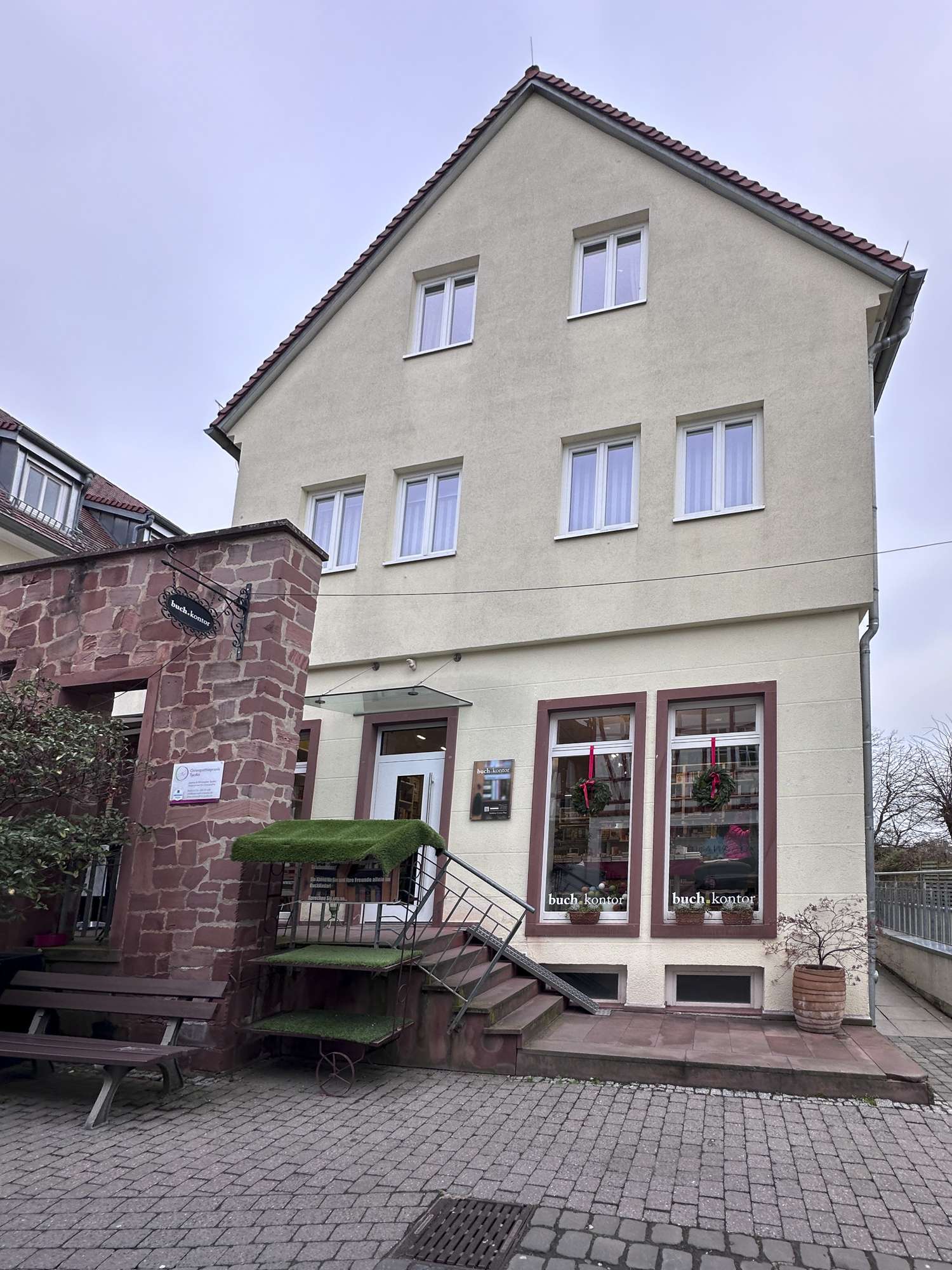 Thumbnail-Einzelhandel in Dreieich 320.000,00 € 98 m²