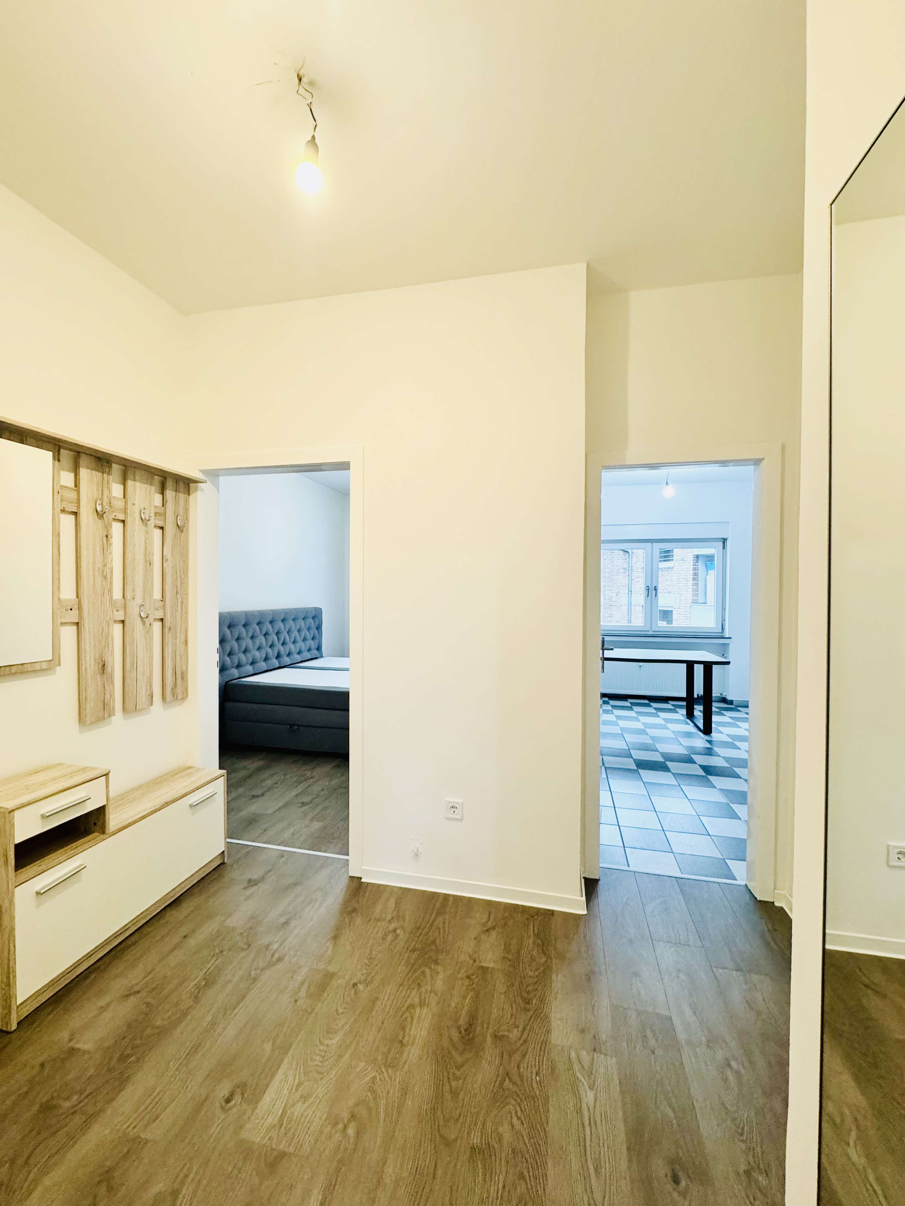 Thumbnail-Wohnung zum Kaufen in Düsseldorf 206.000,00 € 49 m²